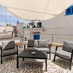 Court Of The Seminary * Otranto