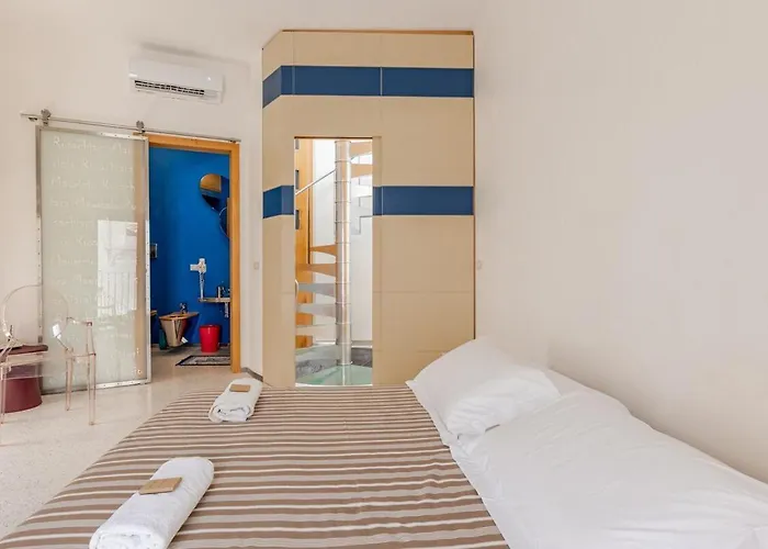 Court Of The Seminary Holiday home *